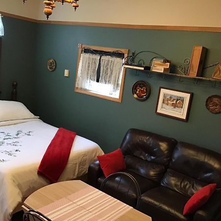 Appartement Chez Odette, loft intime à Roberval Extérieur photo