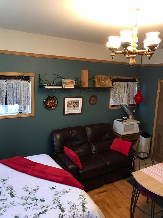 Appartement Chez Odette, loft intime à Roberval Extérieur photo